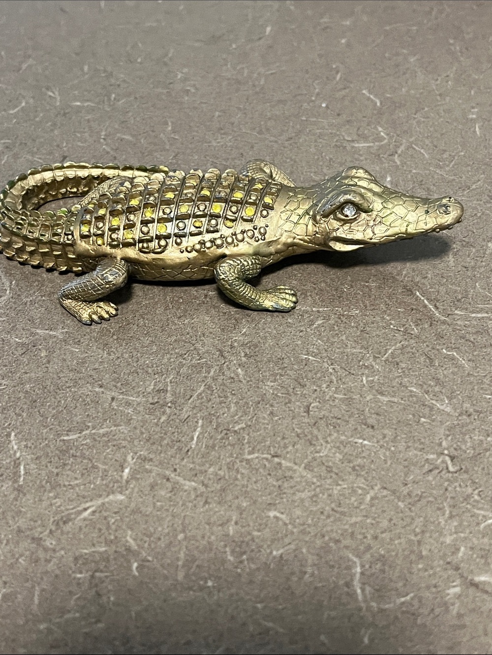 Brass Alligator Figurine for Reptile Enthusiasts - Gold 5 3/4”